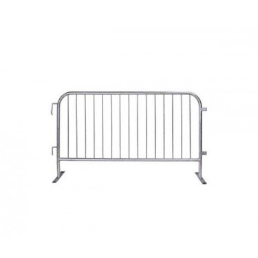 hire-crowd-control-barriers-Berlin-event-festival-rental-company
