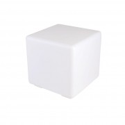 cube-seating-hire-Berlin-white-cube-ottoman-stool-rental